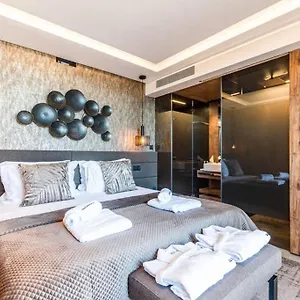 The Minipenthouse Terrace & Paco de Arcos